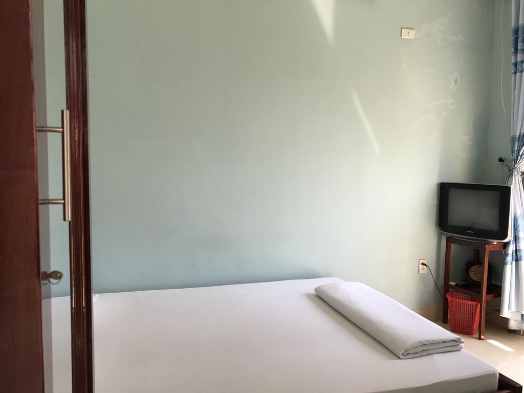 Hoa Cuc Xanh Mini Hotel Hue Exterior photo