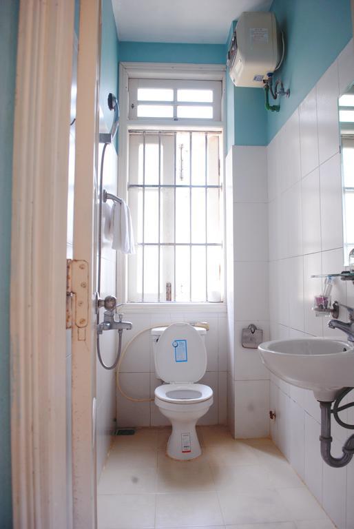 Hoa Cuc Xanh Mini Hotel Hue Exterior photo